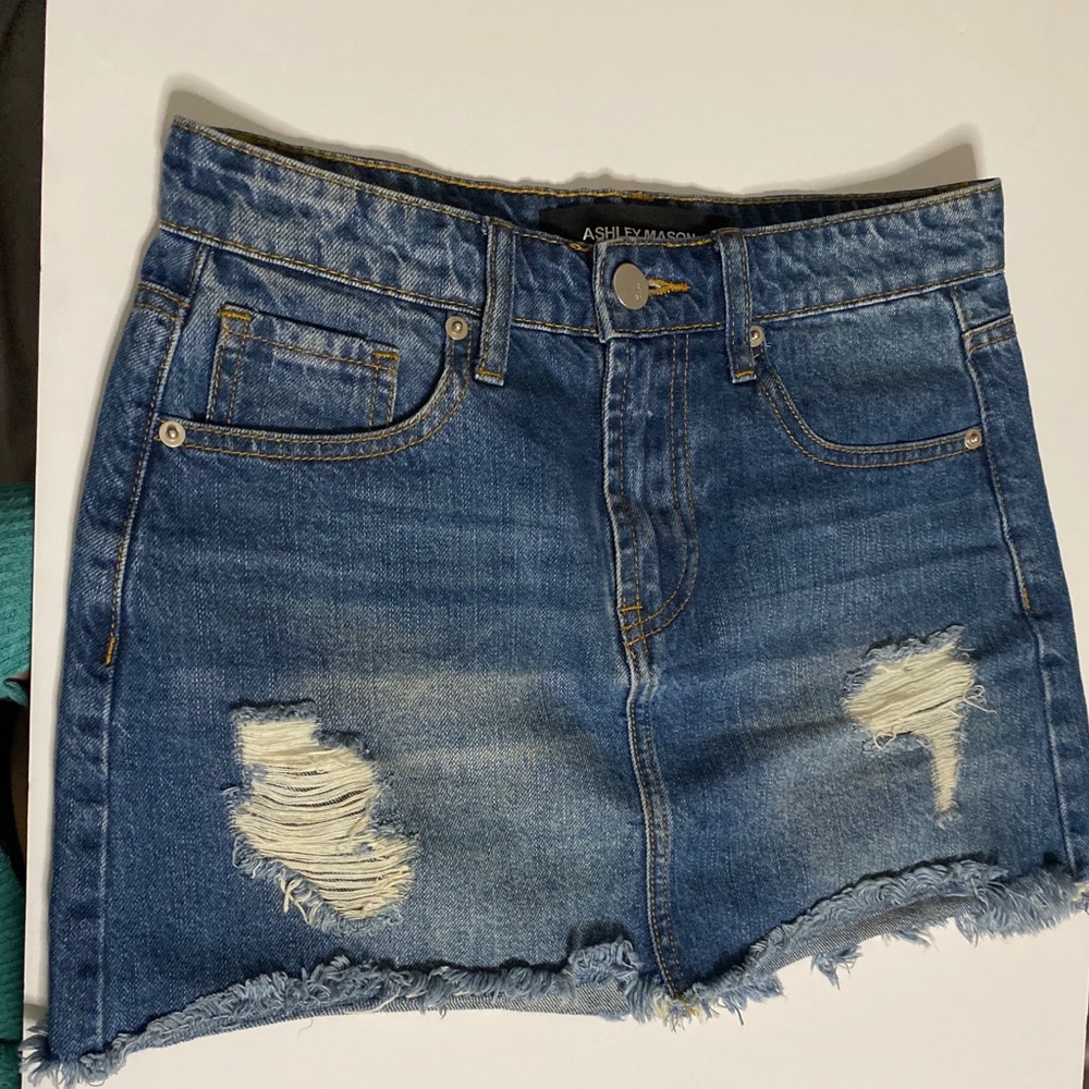 Ashley Mason skirt